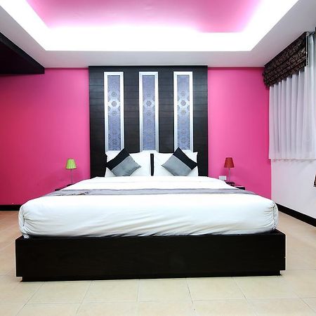 Oasis Inn กรุงเทพมหานคร ภายนอก รูปภาพ